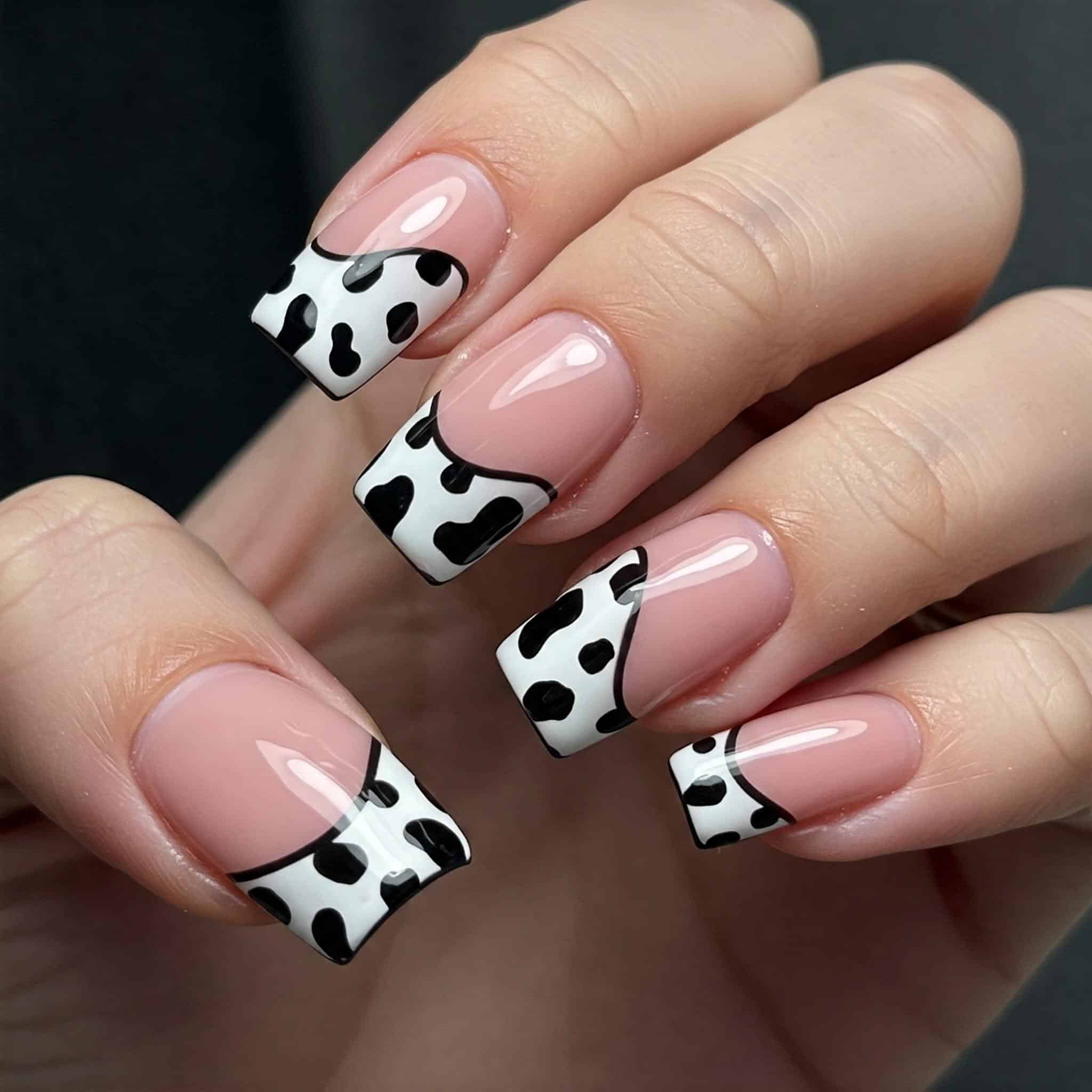Pink_Cow_Print_Nails