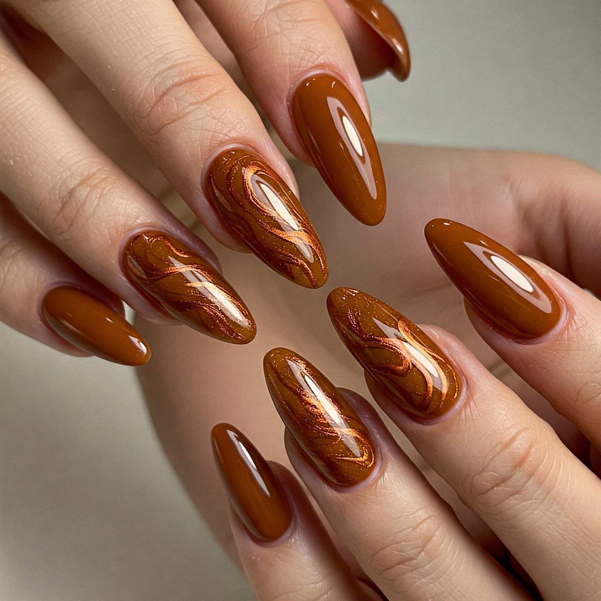 Caramel_Drizzle_Nails