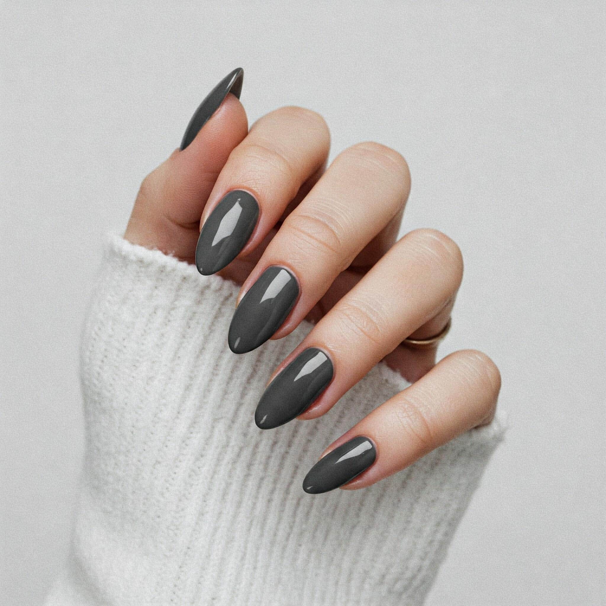 Smoky_Grey_Style