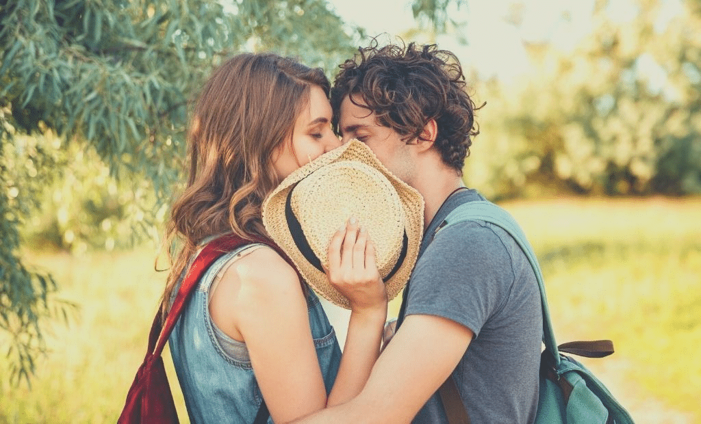 Uplifting Love Affirmations to Strengthen Your Relationship