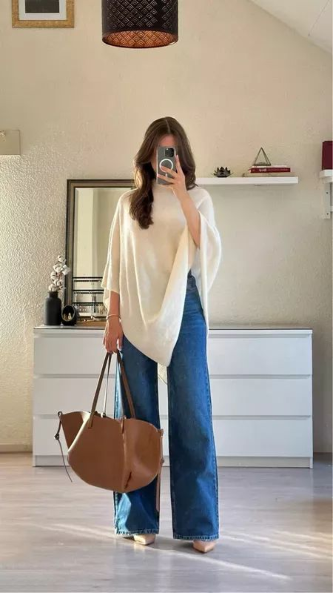 Creamy_Cape_Comfort