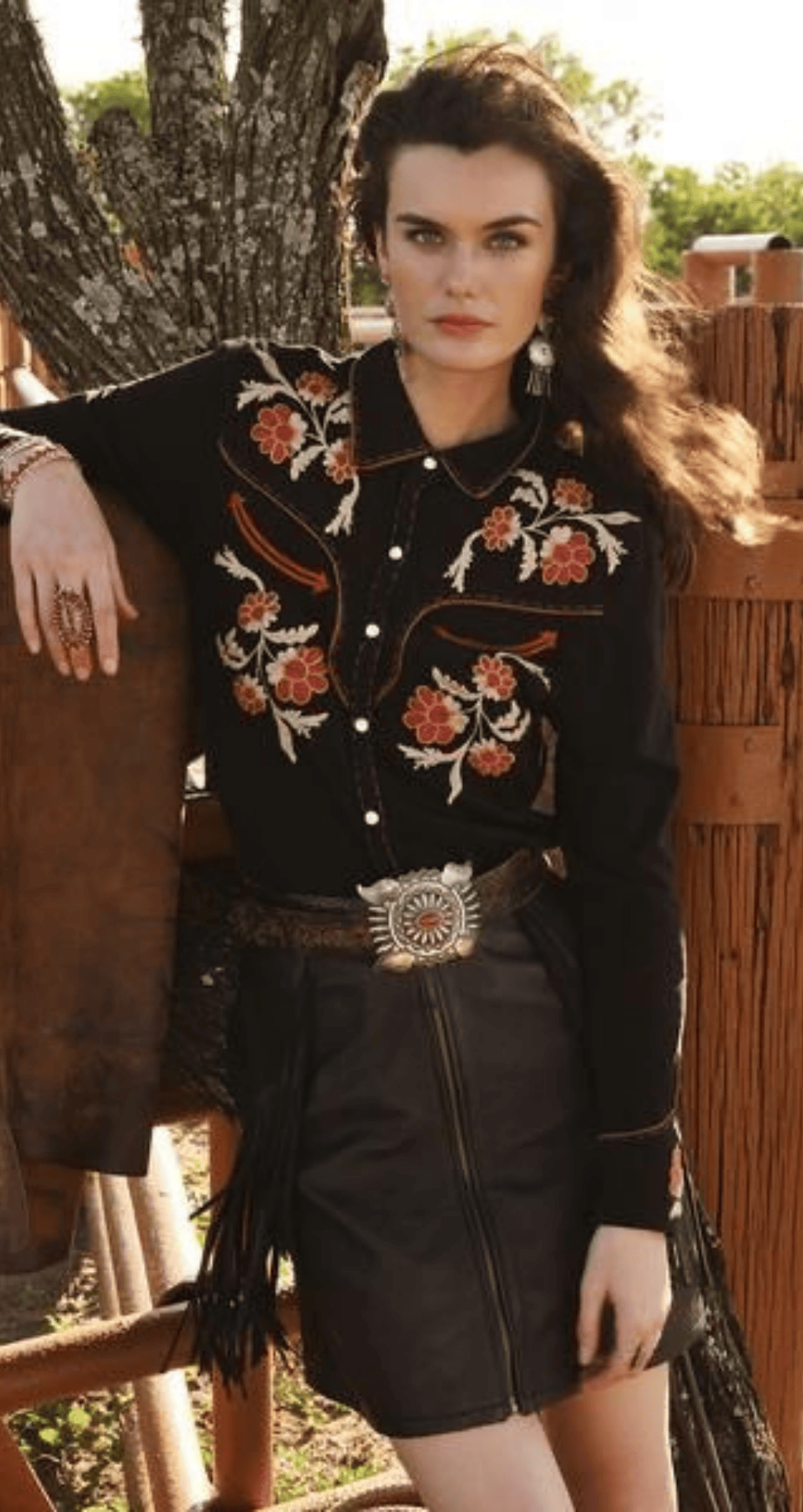 Embroidered Western Blouse & Skirt for the Perfect Cute Look