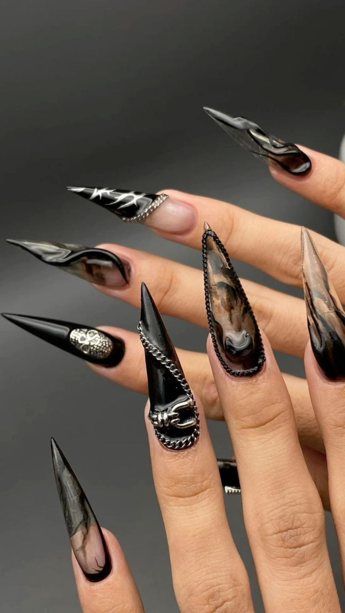 Tombstone_Gothic_Design