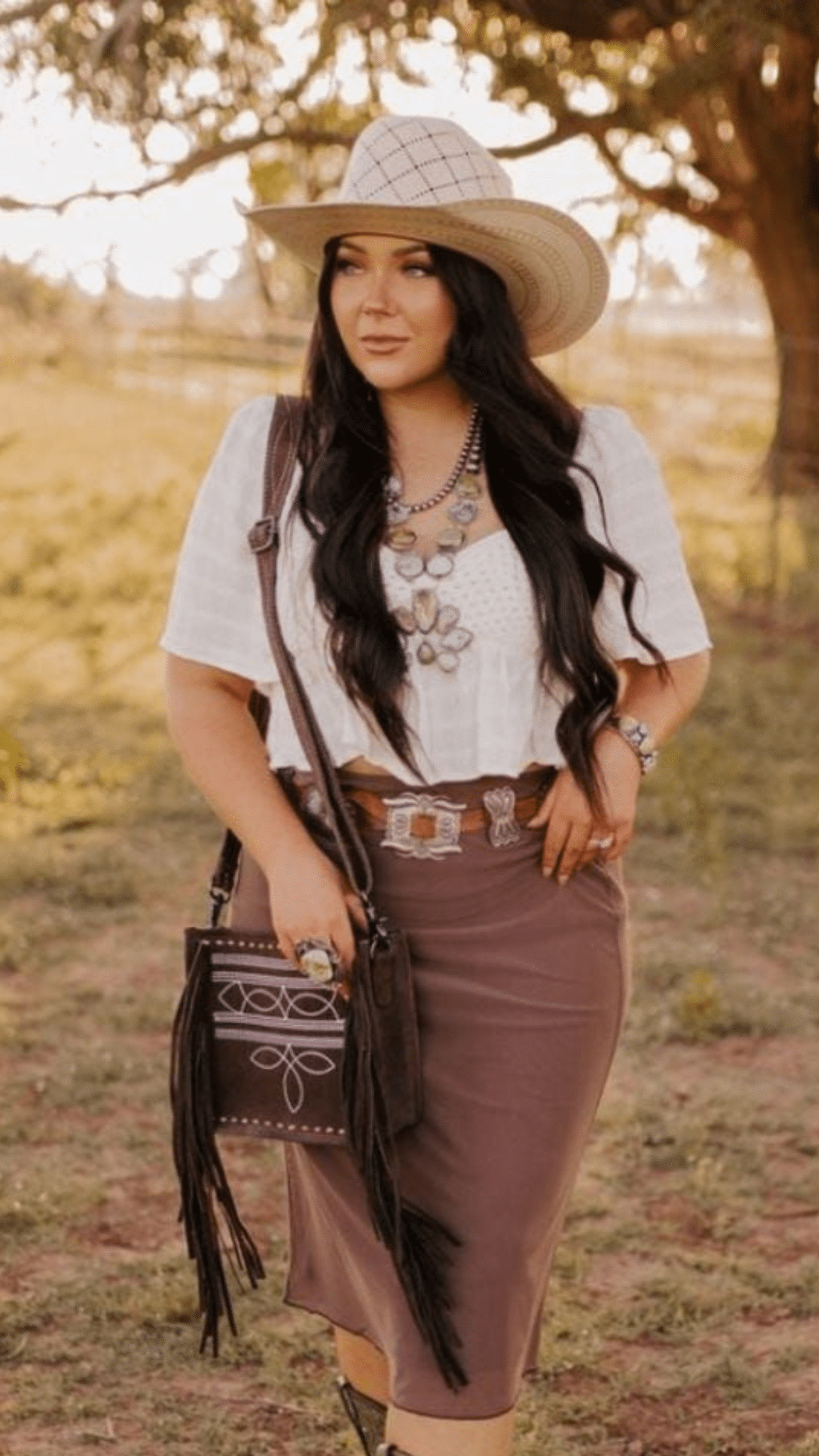 Western-Style Blouse and Pencil Skirt
