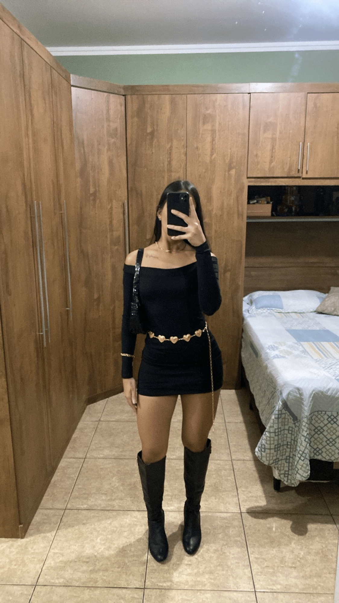 bodycon dress with statement jewelry