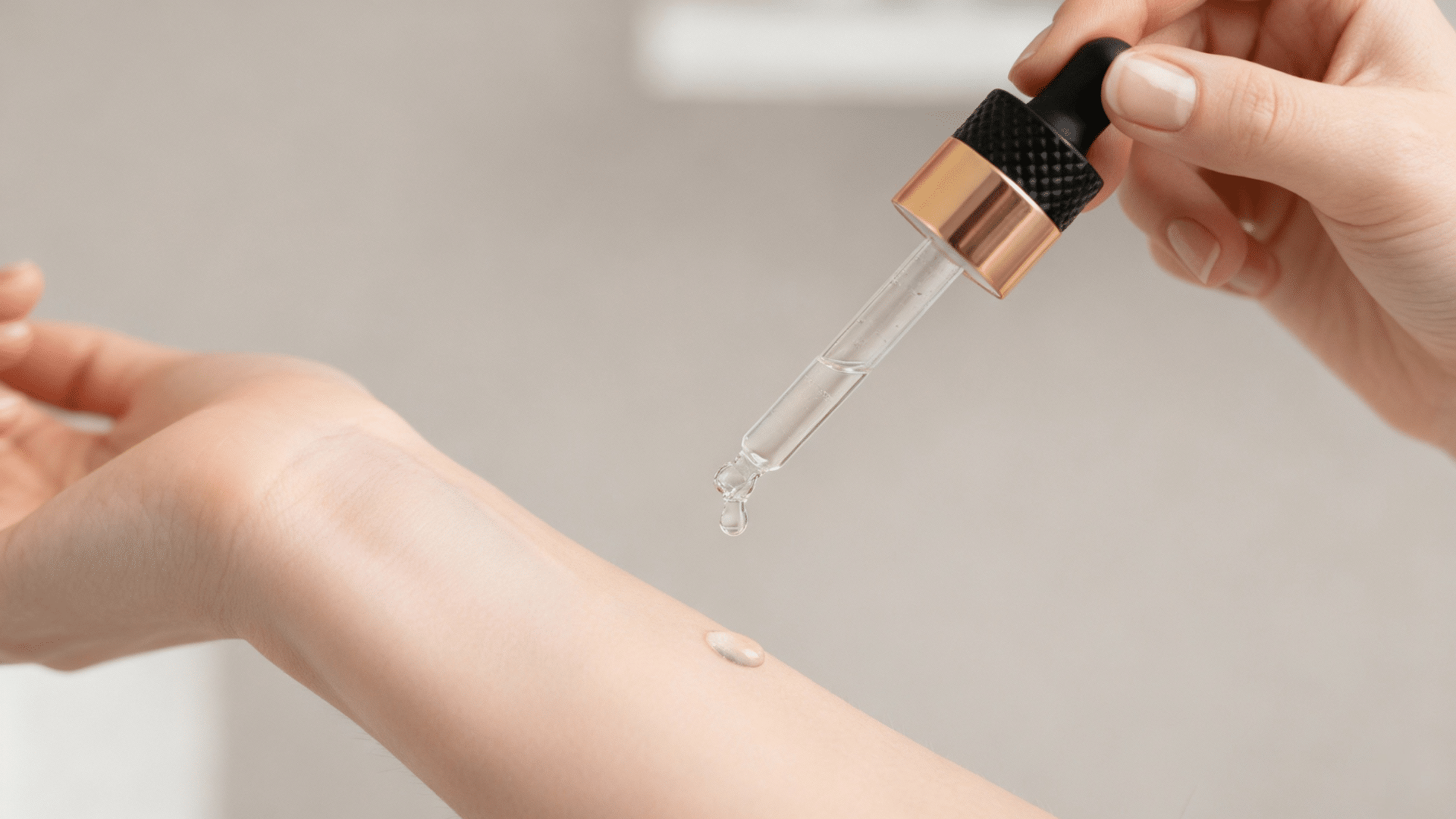 Is Mineral Oil Good for Your Skin? Let's Unclog