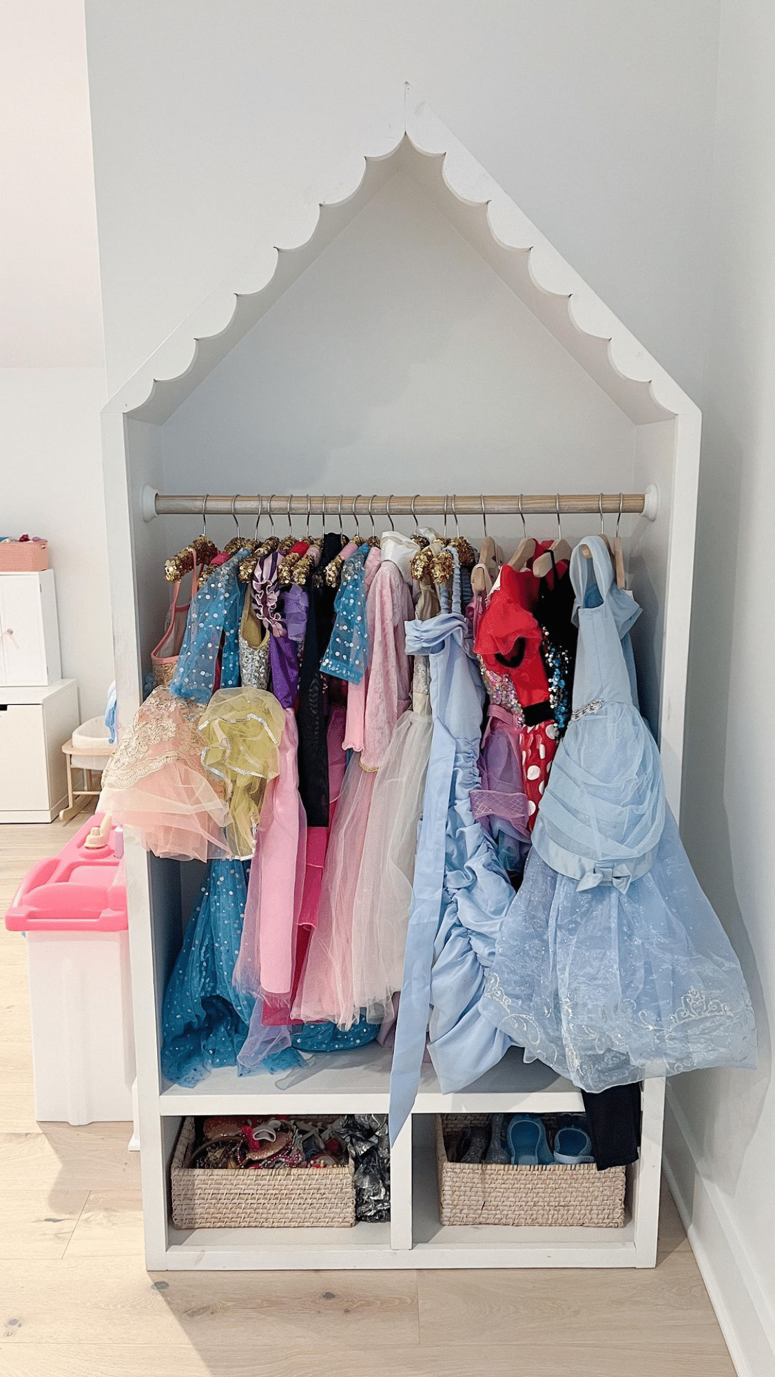 dress up corner