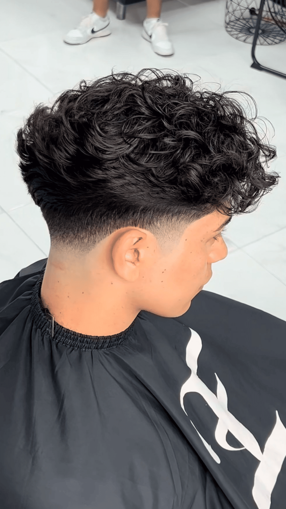 low fade crown haircut