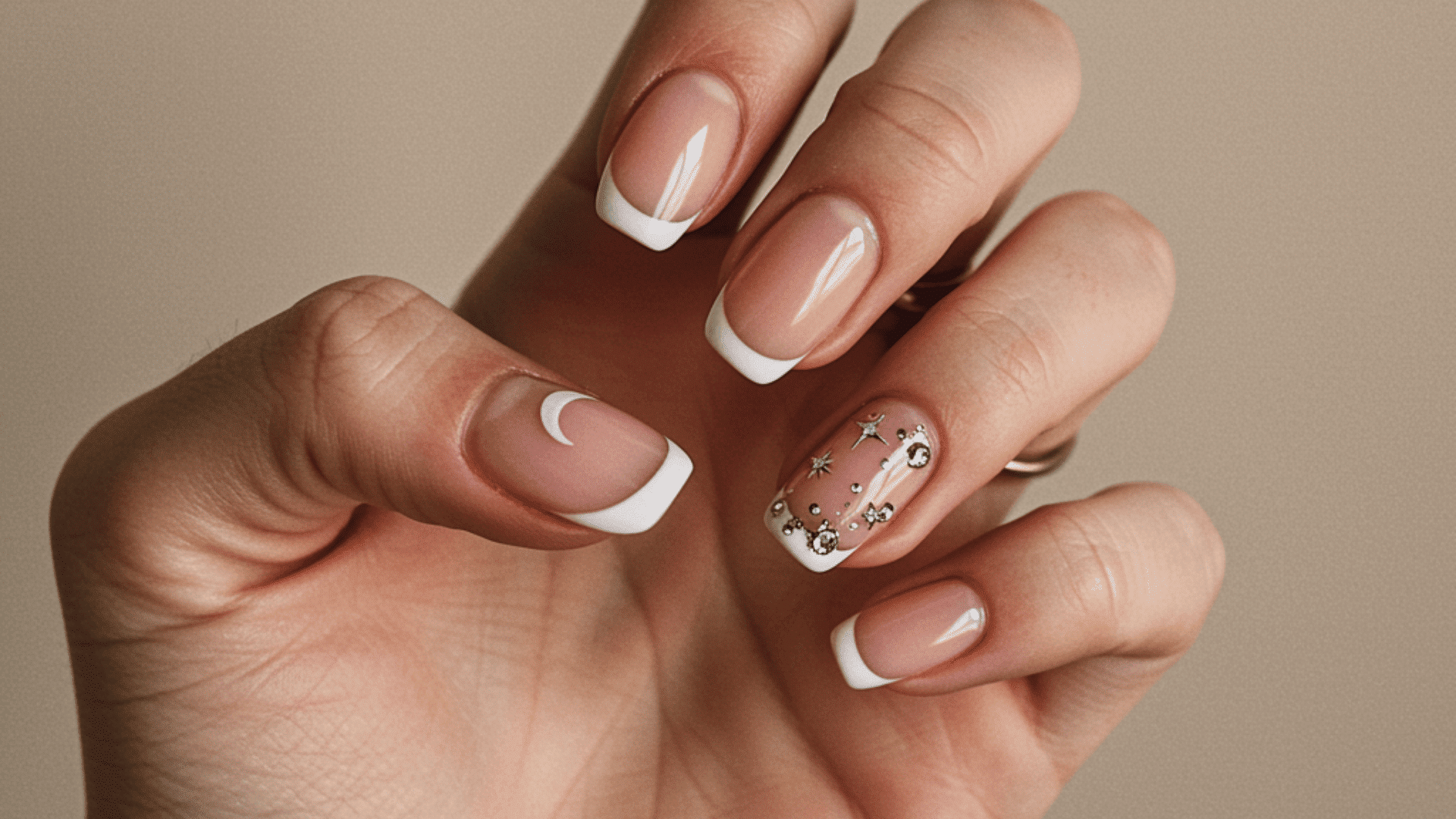 moon accent french tips