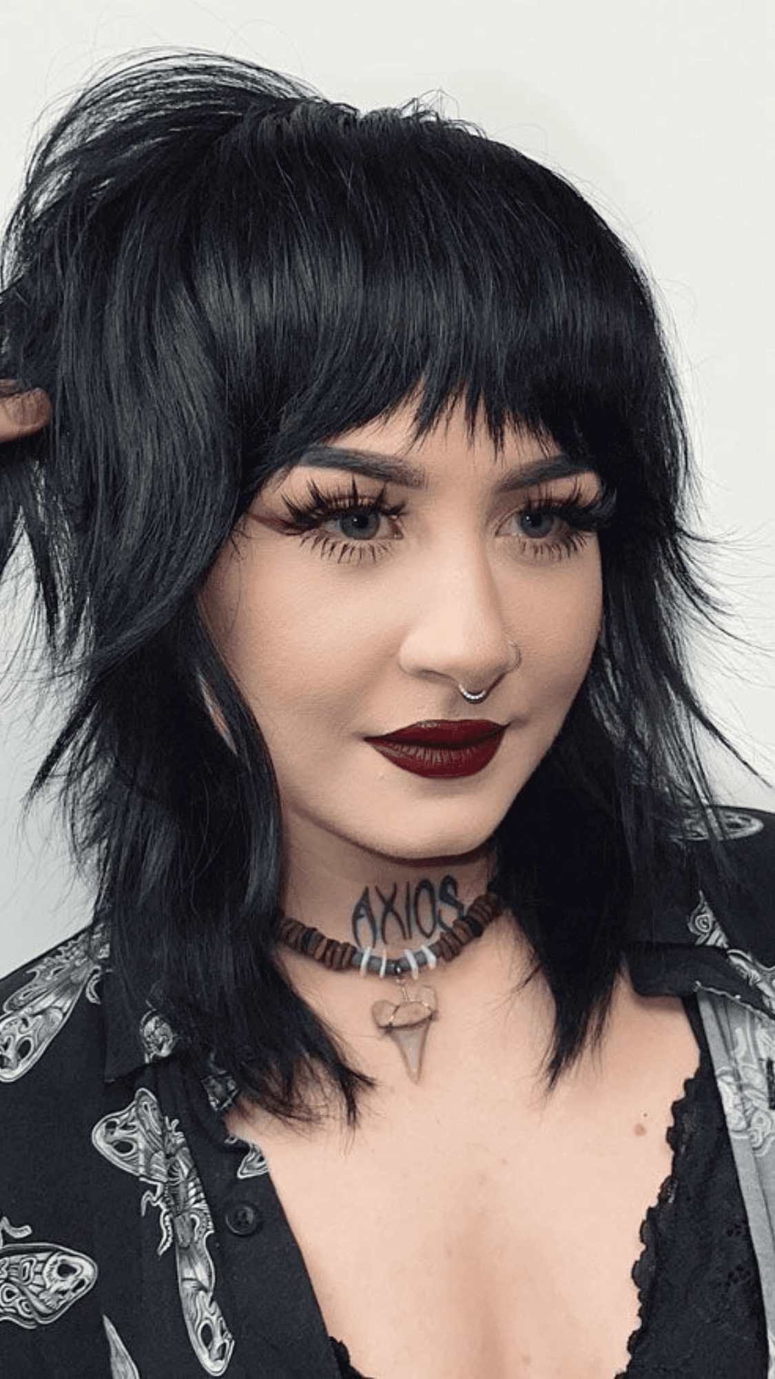 choppy layered bangs